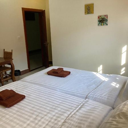 Lily Pad Boutique Hotel เสียมราฐ ภายนอก รูปภาพ