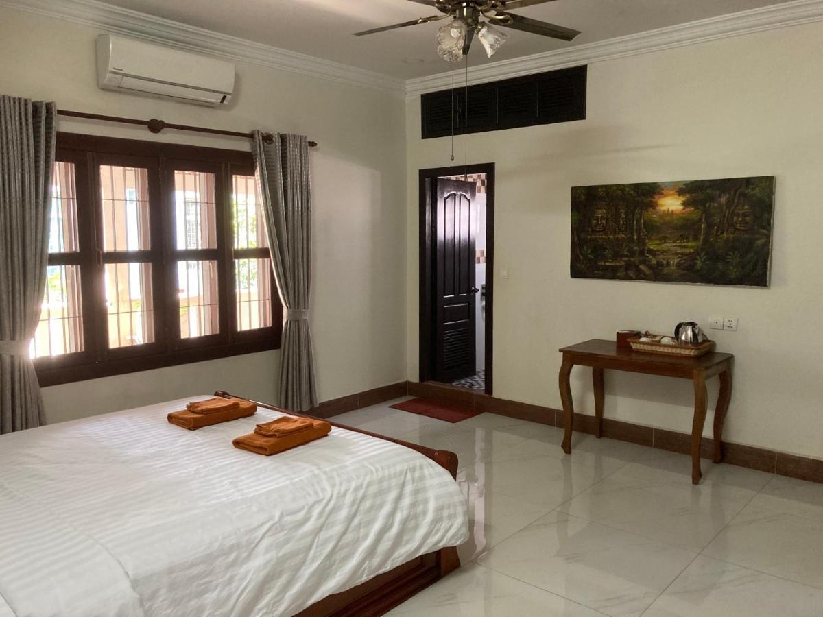 Lily Pad Boutique Hotel เสียมราฐ ภายนอก รูปภาพ