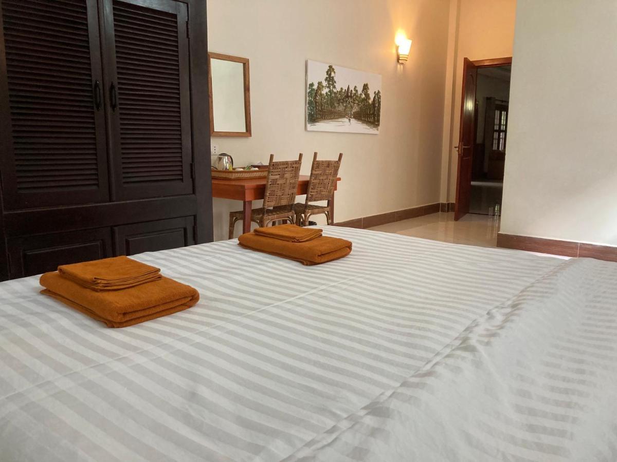 Lily Pad Boutique Hotel เสียมราฐ ภายนอก รูปภาพ